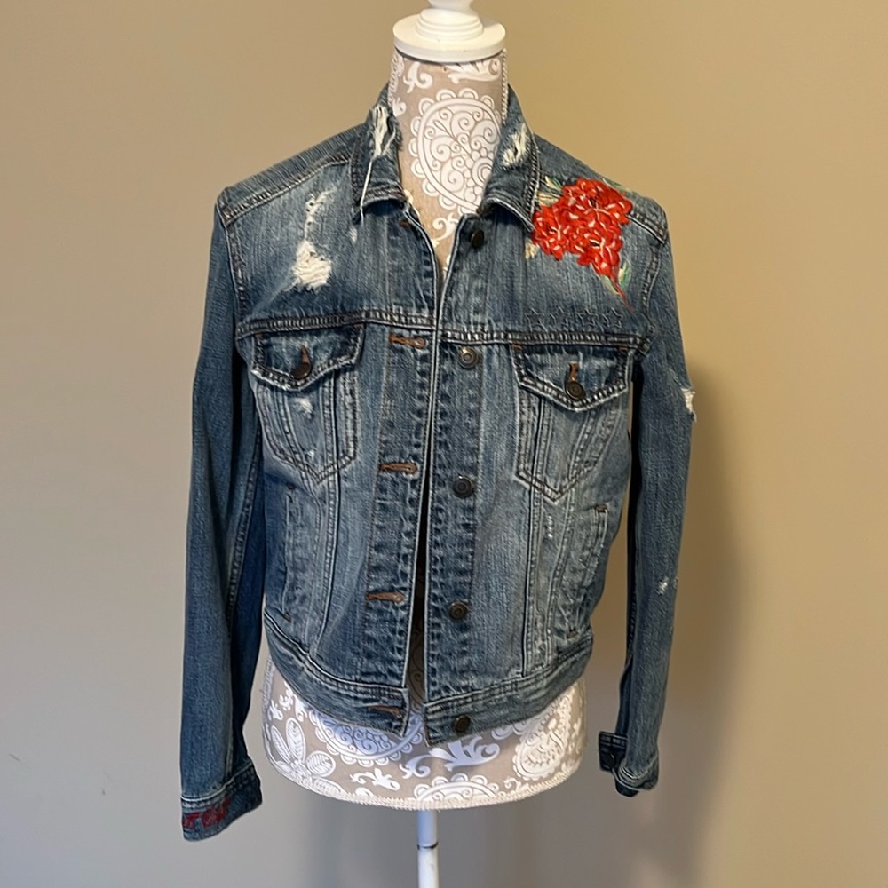 American Eagle Jean jacket size xsmall